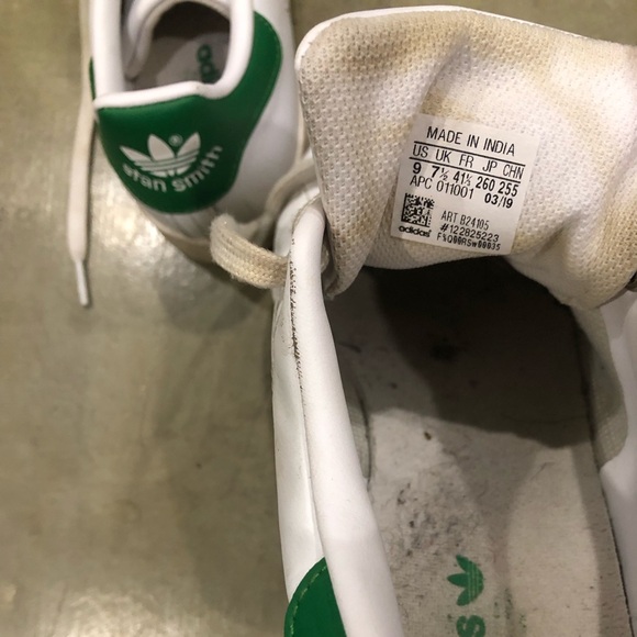 US Women’s 9 Classic Stan Smiths - Picture 5 of 5